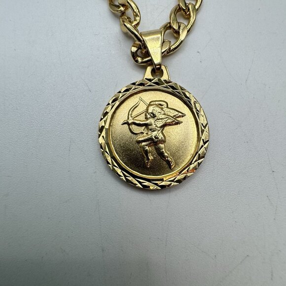 Cuban Chain 18k Gold Plated Sagittarius Horoscope Coin Pendant Necklace - Picture 6 of 9